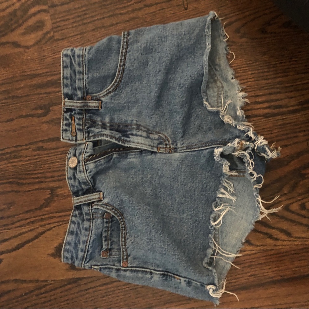 CARMAR HIGH WAISTED FRINGED DENIM SHORT